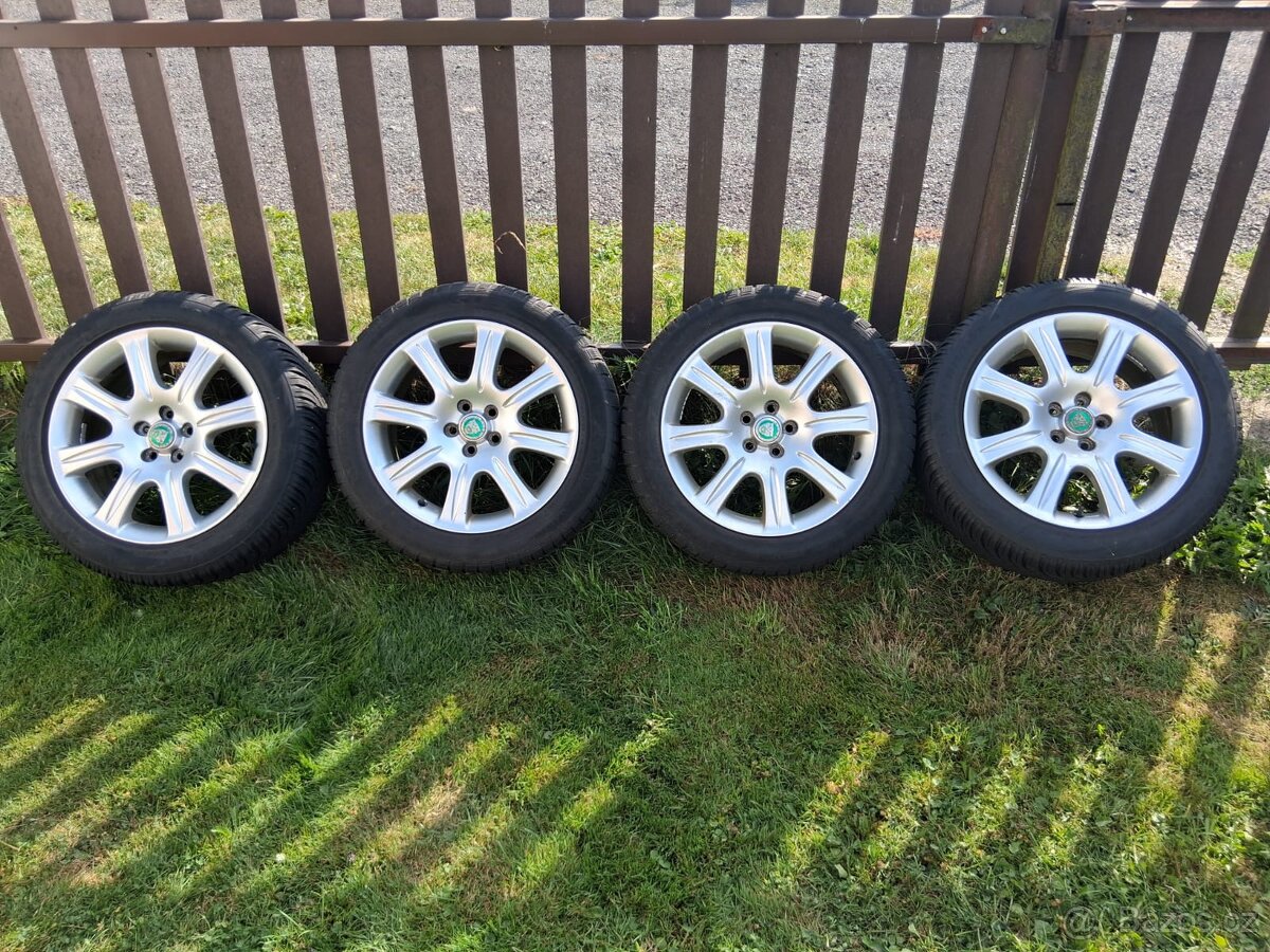 Alu kola JAGUAR 5x108 18” 8.5j et49+ Zimní Pneu