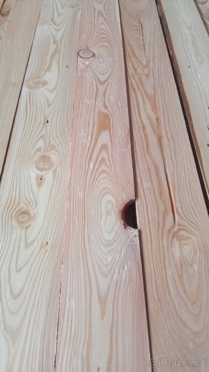 Hoblovaná prkna 100x20x1500mm modřín