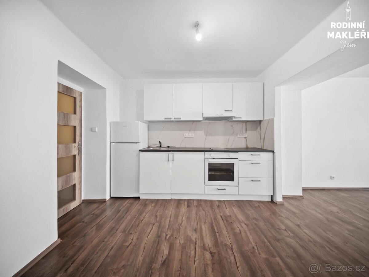 Prodej družstevního bytu 3+kk, Malé náměstí 190, Broumov