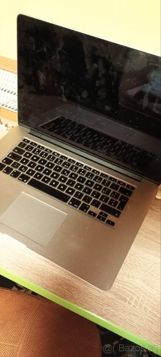 MacBook Pro 15 Rok 2013