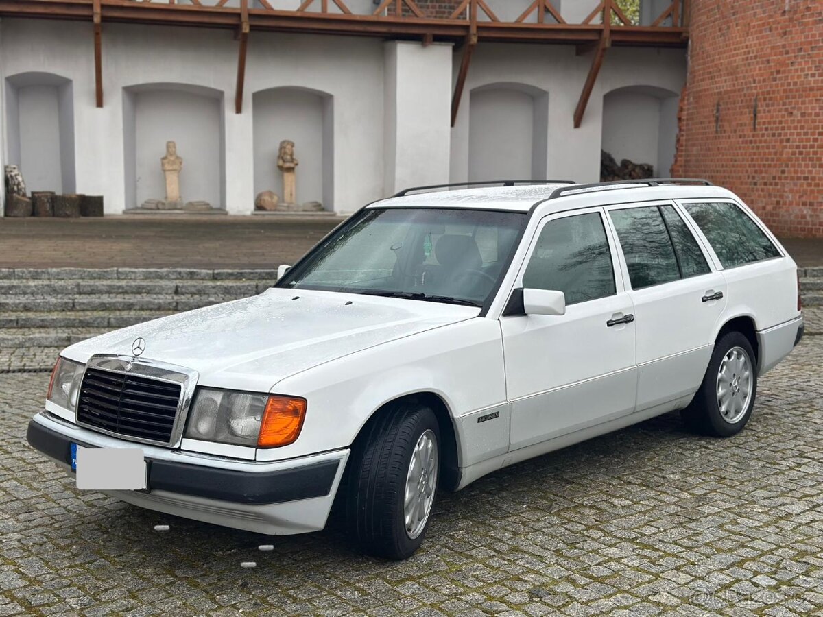 Mercedes Benz w124 2.5D