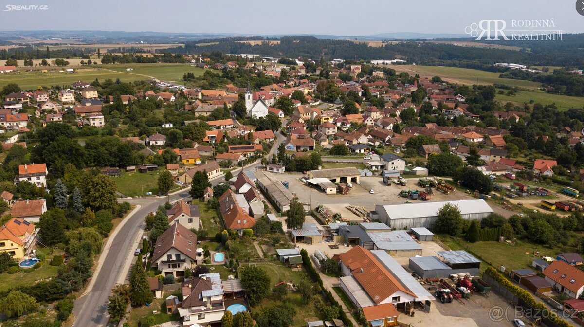 Prodej podílu 1/4 pole 54312 m² Trhový Štěpánov