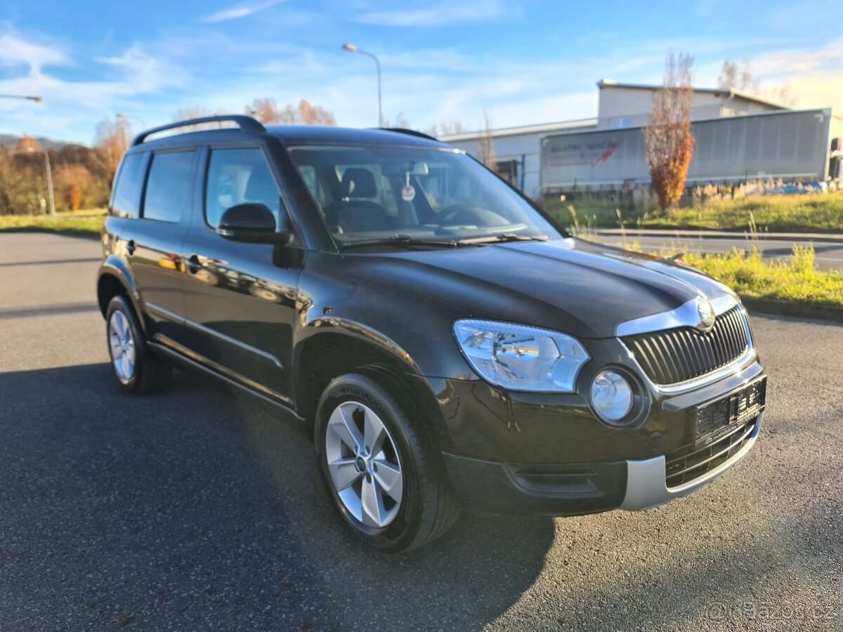 ŠKODA YETI 2.0 TDi 81-KW 4x4 RV 2013 SERVISKA 156TKM 1.MAJ.