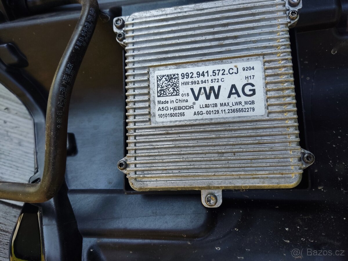 Přední Full LED světlomet pro Škodu Karoq