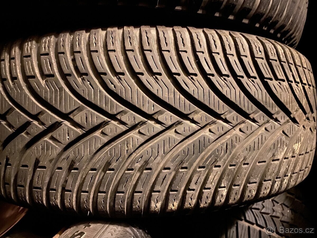 Zimní pneu 205/55/R16 BF Goodrich