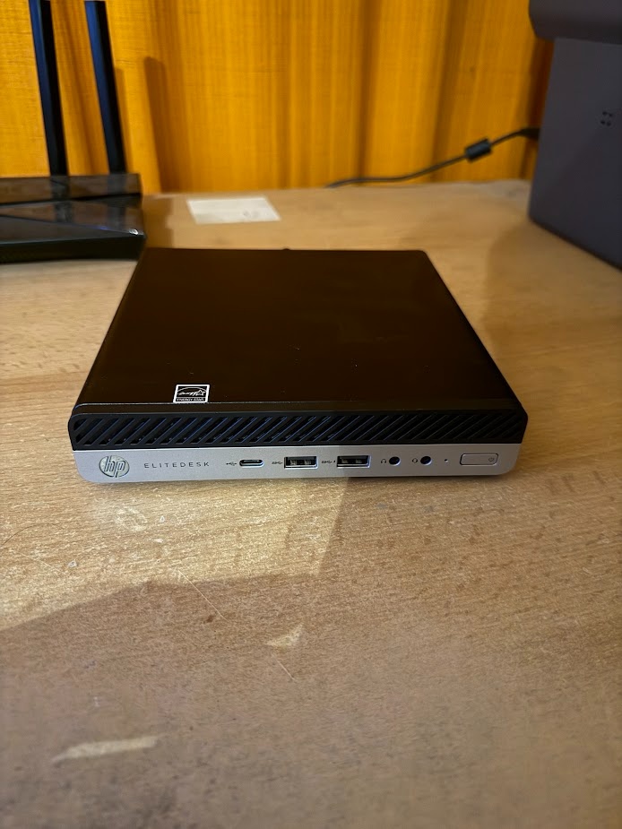 PC/AMD A10/RAM 4GB/HDD 500GB/GPU INT/W10