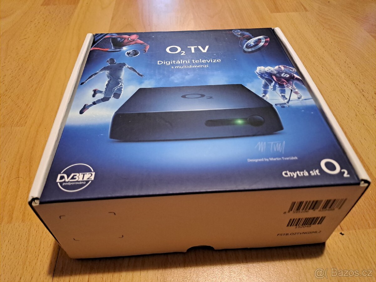 One Play Set-top box od O2 (O2TV) s příslušenstvím
