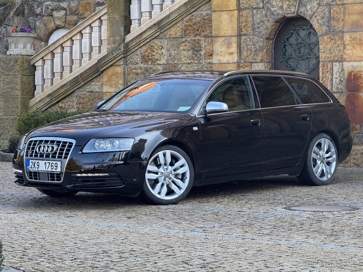 Audi S6,  5,2 fsi V10,Audi exclusive 88000km CEBIA