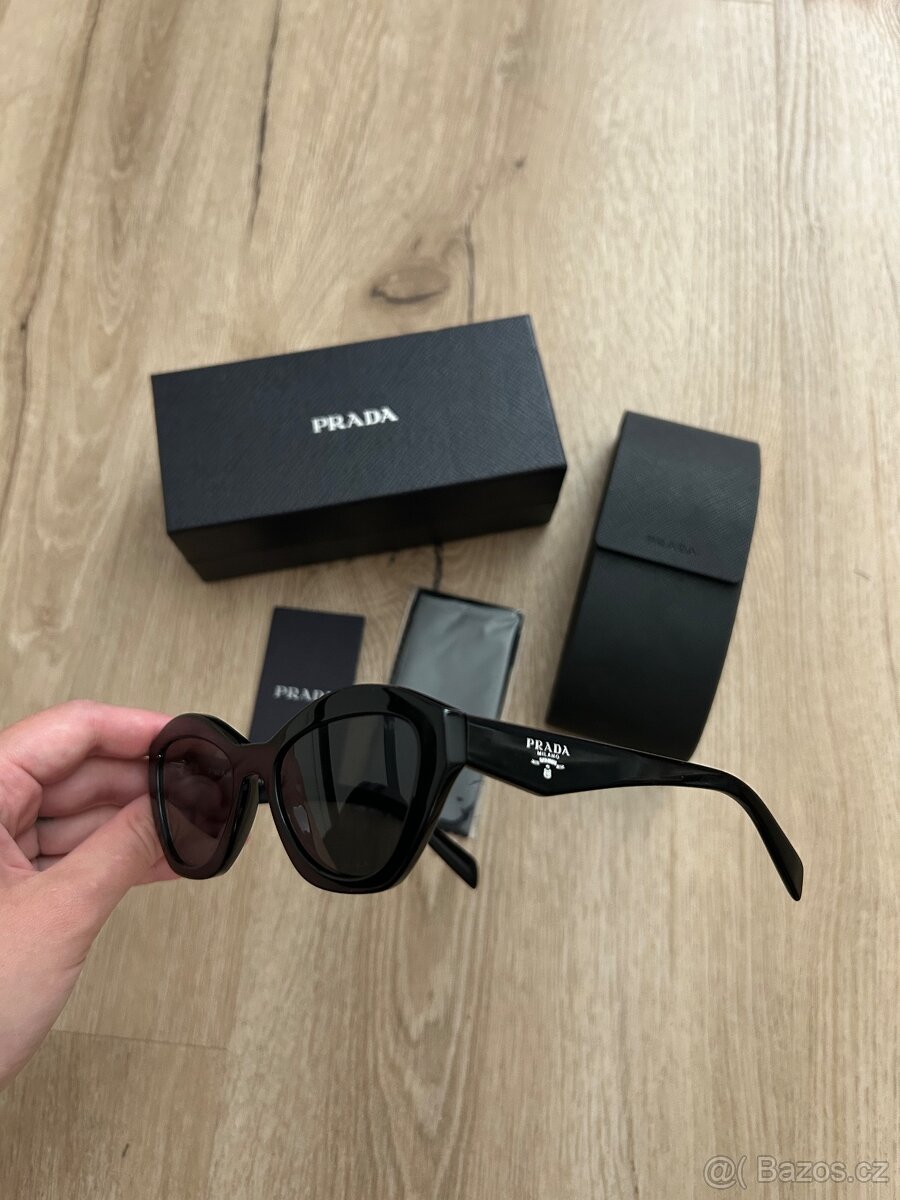 Prada sluneční brýle