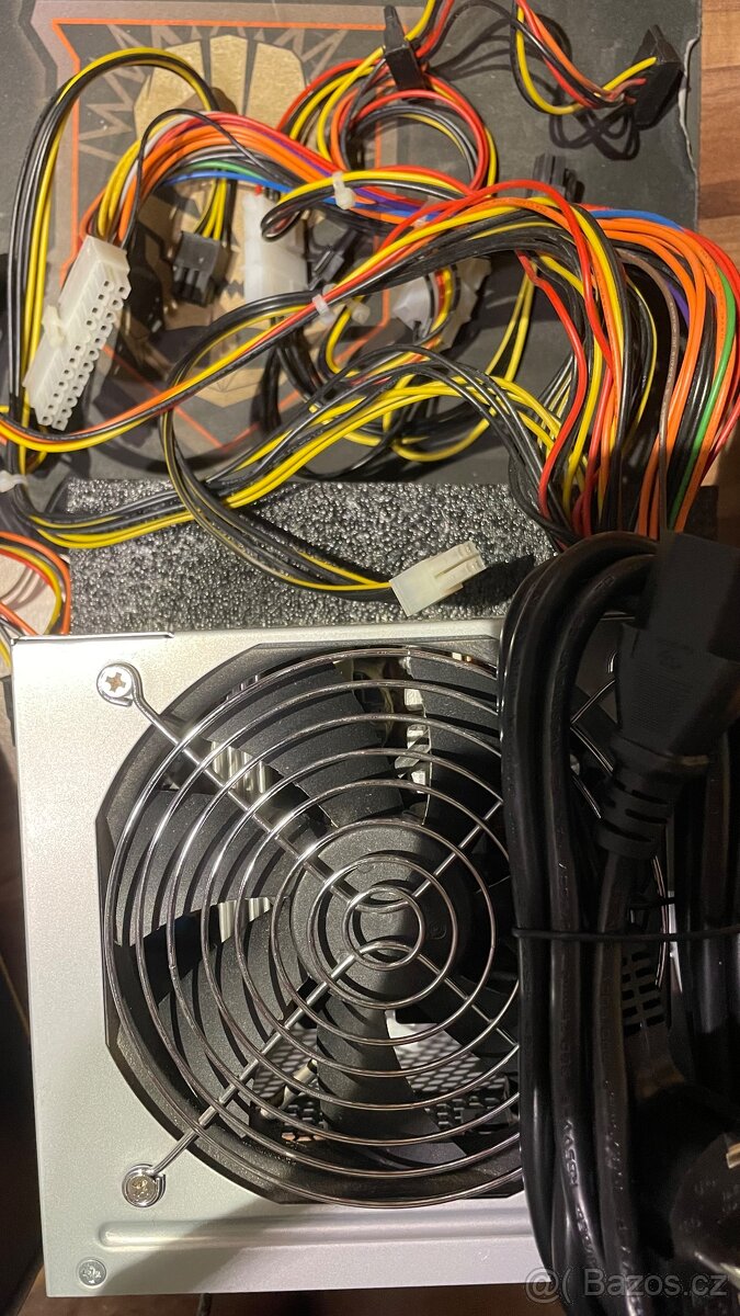 PC Zdroj 300w Delta electronics