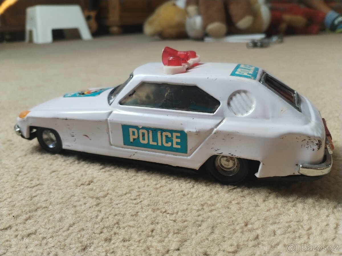 Retro policejní auto