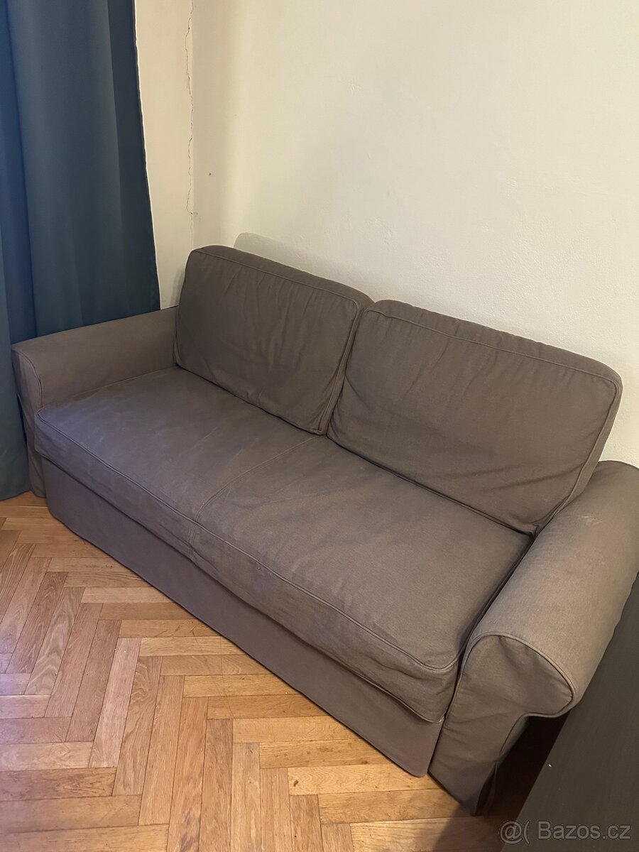 pohovka zdarma. za odvoz