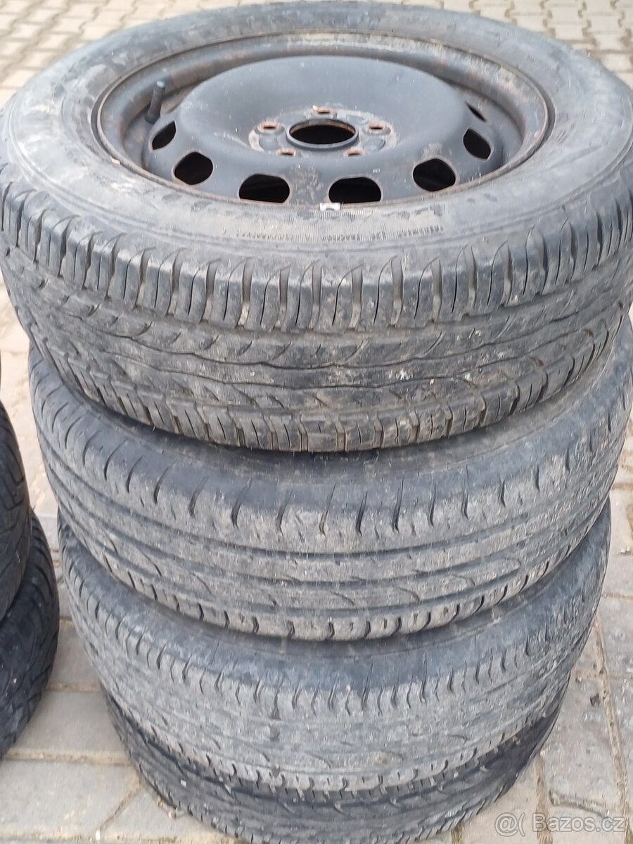 Ford fosus ,c max sada 15"