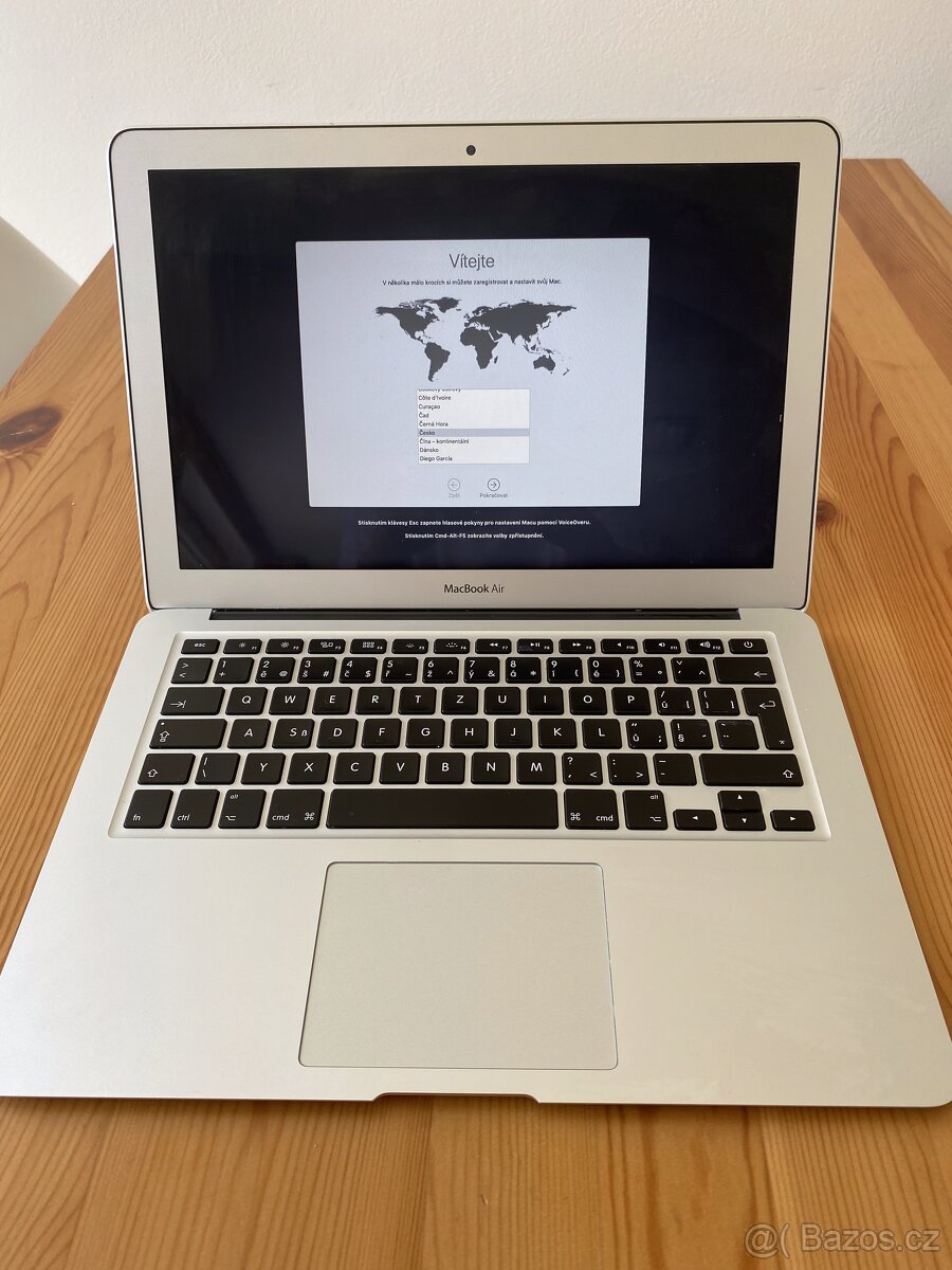 Apple MacBook Air 13 (A1466)