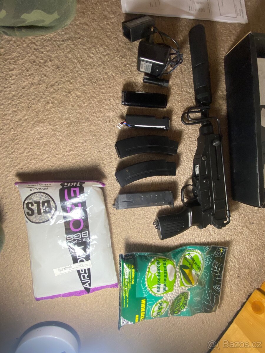 Airsoftová zbraň scorpion