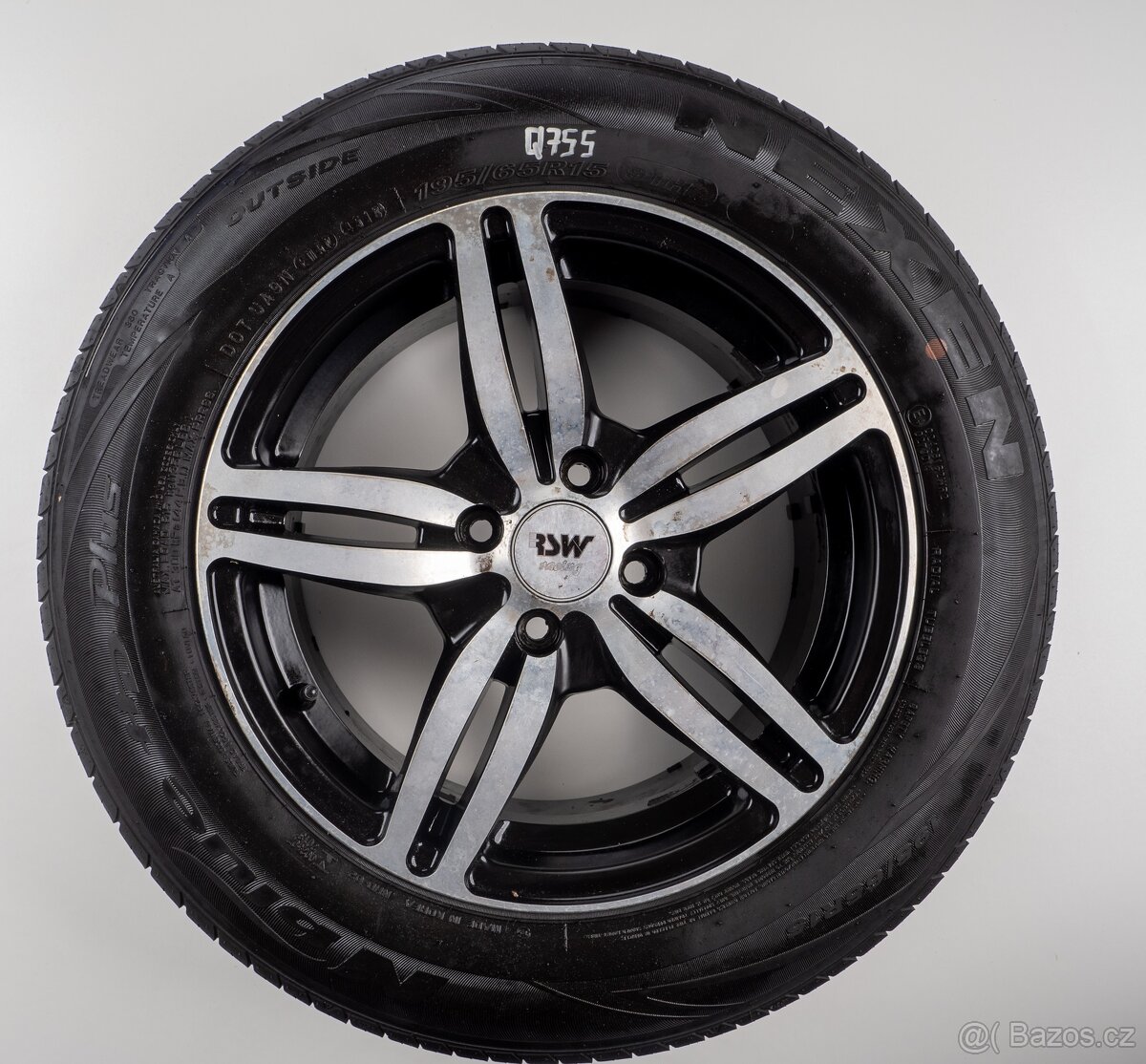 Renault Megane - 15" alu kola - Letní pneu