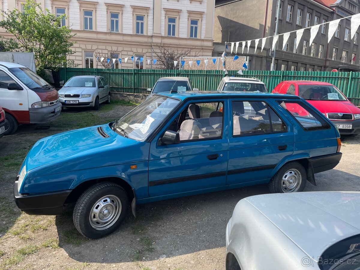 Škoda Forman 135LS