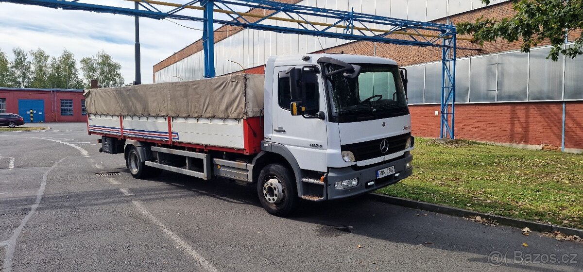 Mercedes-Benz ATEGO 1524