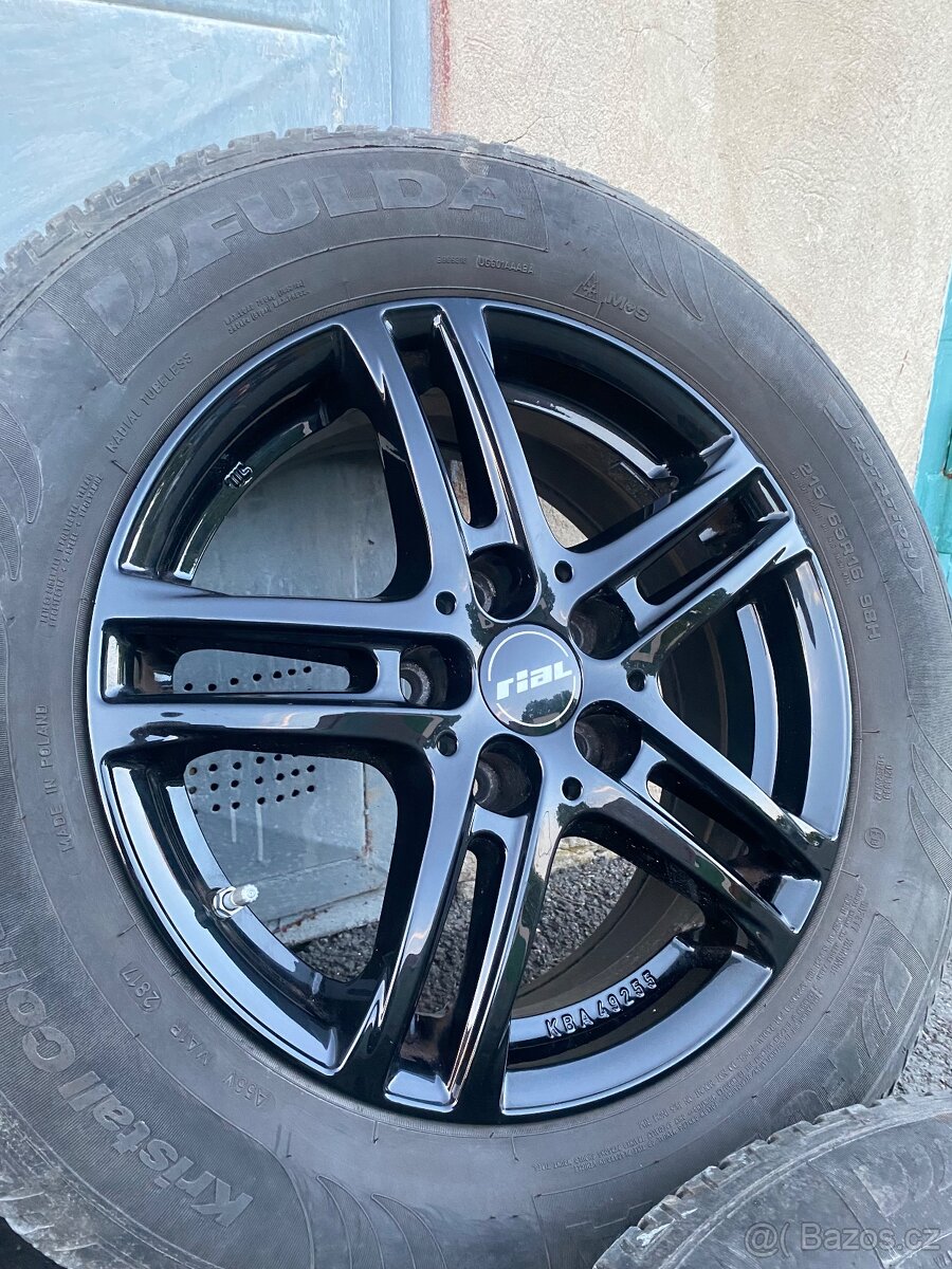 Rial 5x114.3 R16 215/65/16