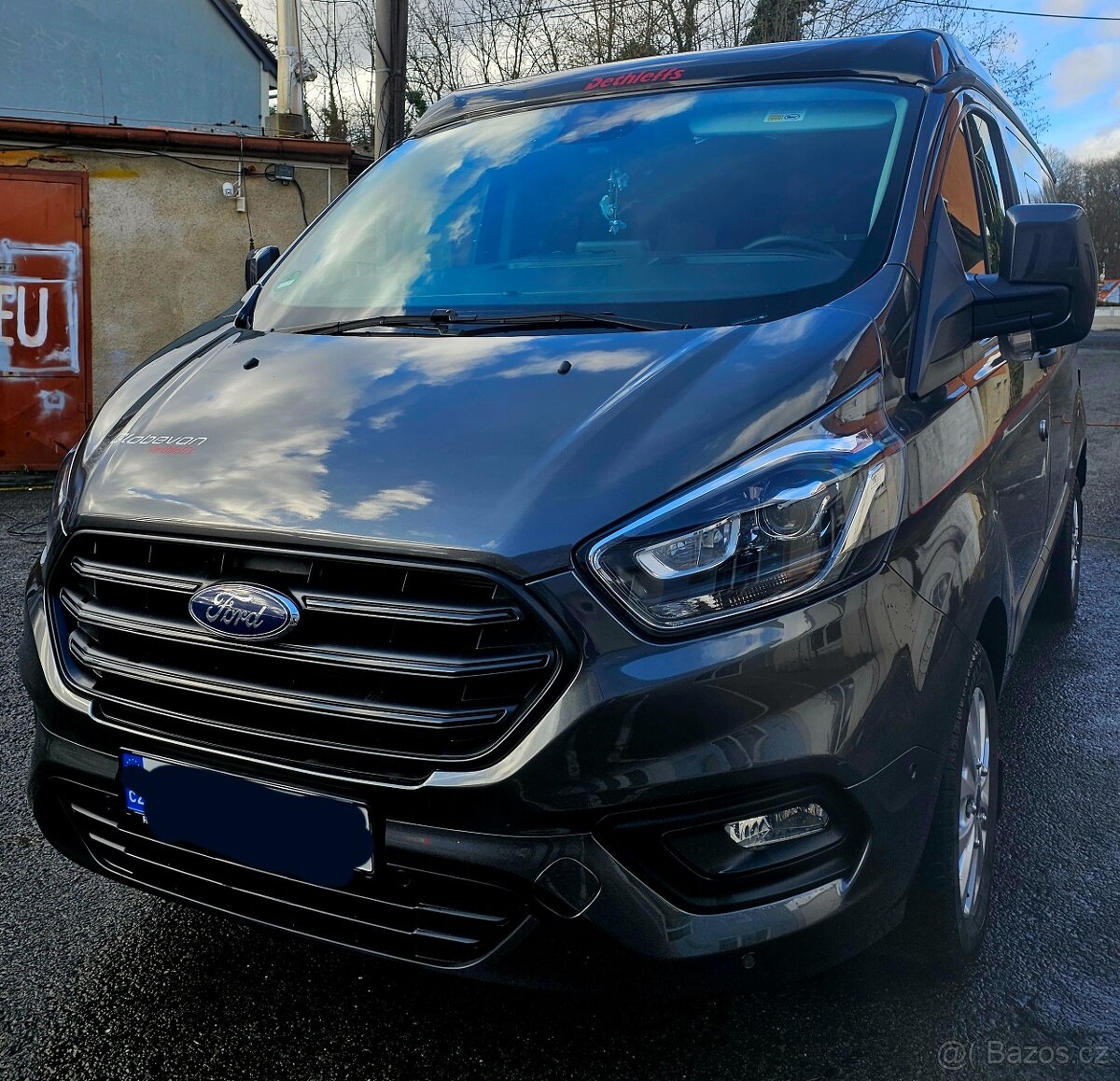 Ford Transit Custom GLOBEVAN Dethleffs obytný automobil