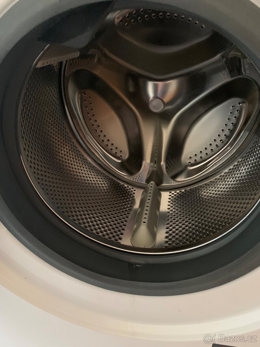 Pračka Whirlpool 7kg