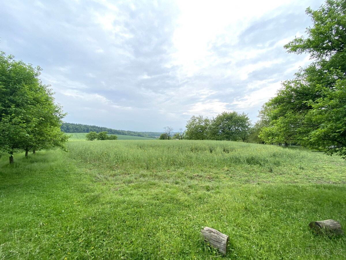 Bezuchov, stavební pozemek 3440m2