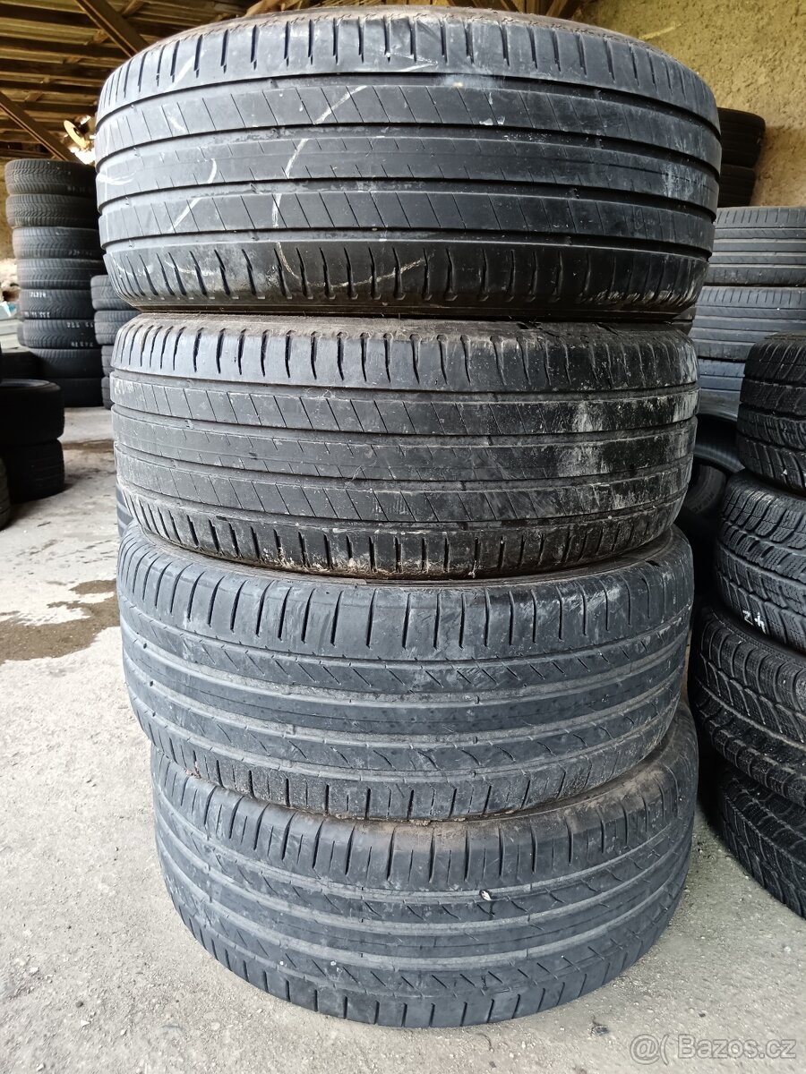 Letní pneu 235/55/18