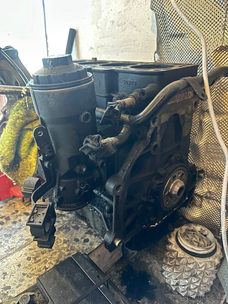 Polomotor (BKD,AZV)