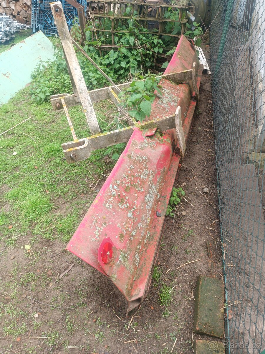 Radlice na sníh za traktor