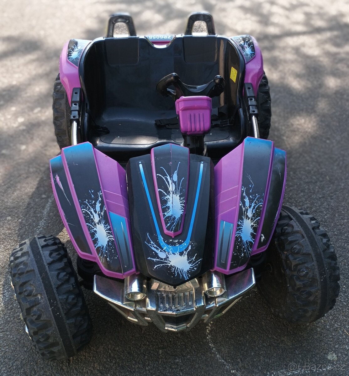 Elektrické auto