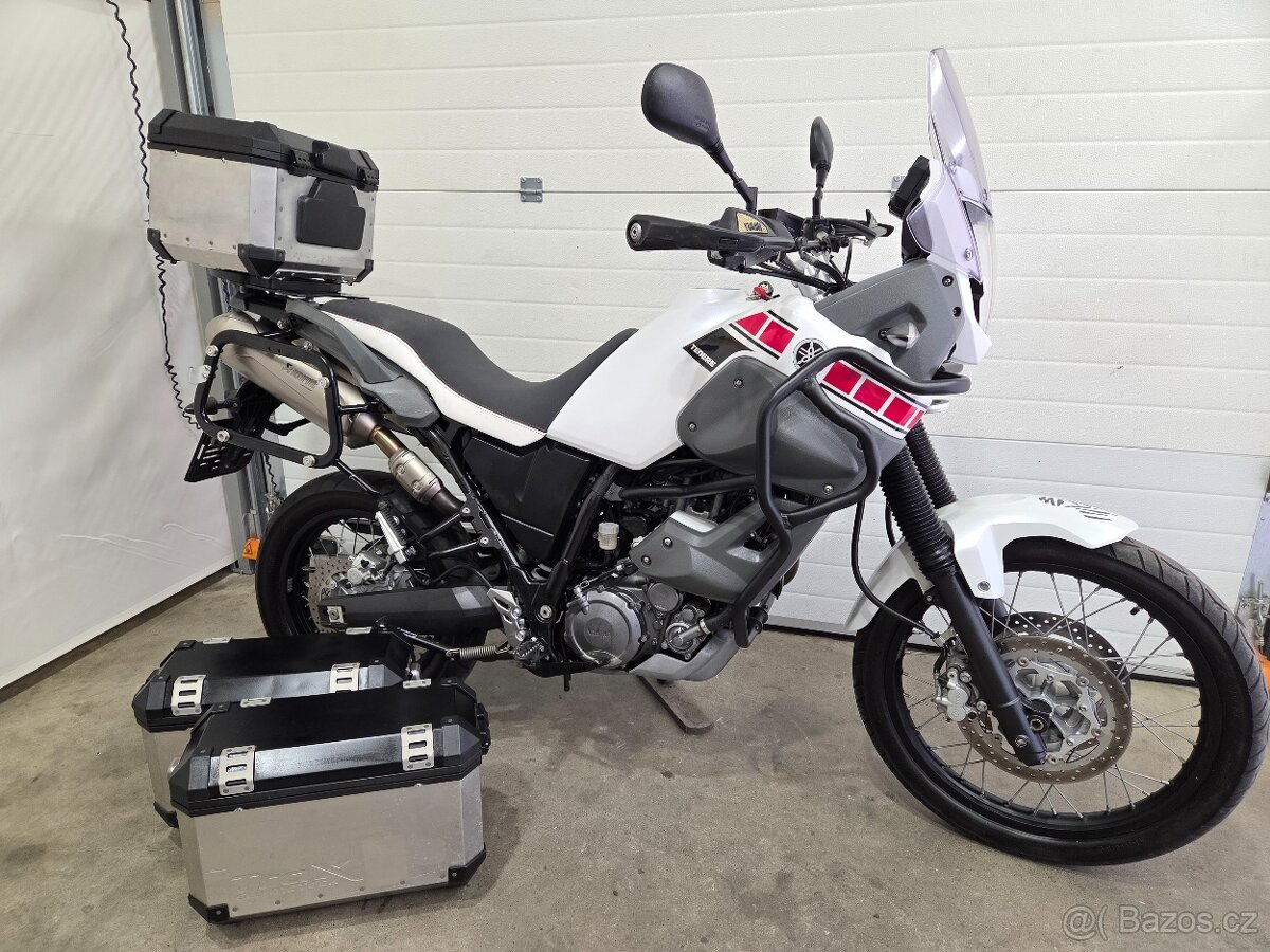 Yamaha XT 660 Z Ténéré - alu kufry - Akrapovič výfuky