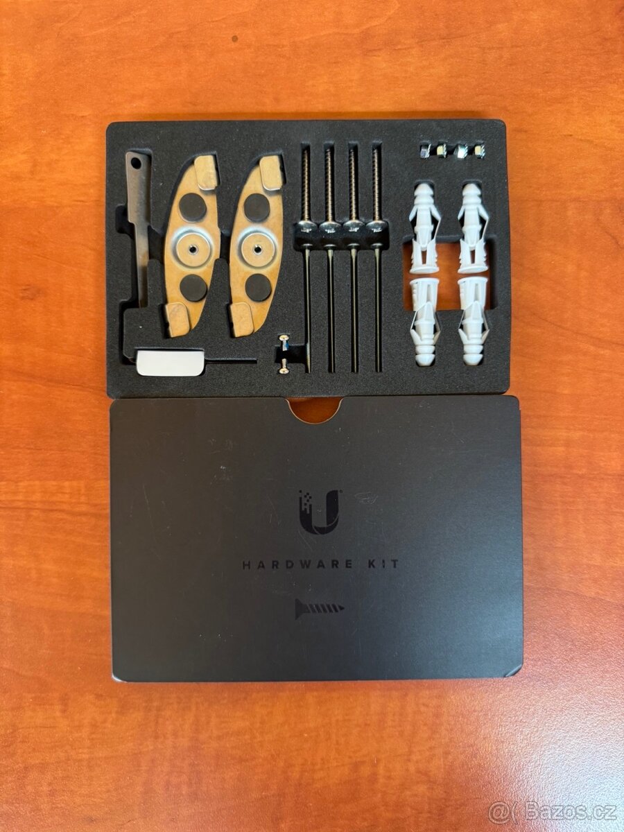 Ubiquiti UniFi UAP-AC-PRO / UAP-AC-HD hardware kit