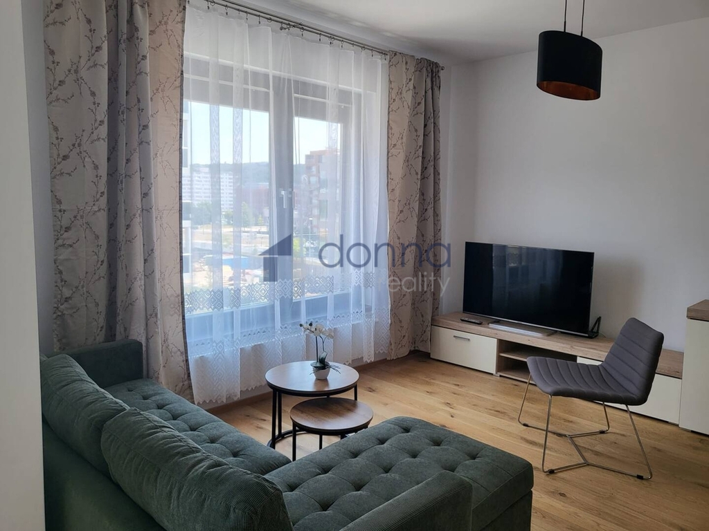 Pronájem bytu 2+kk/L 60m², ul. Sokolova, Praha 8 - Karlín, n
