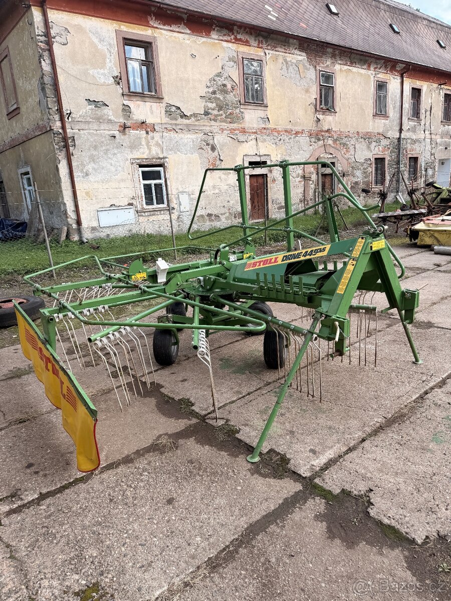 Shrnovač píce STOLL Drive 445 DVS – záruka na sezónu