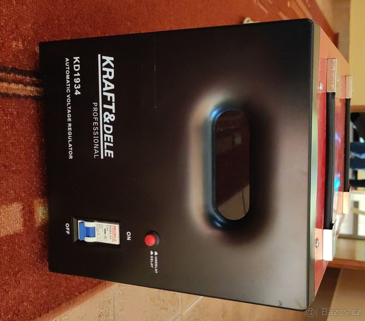 Stabilizátor napětí AVR Kraft&Dele KD1934