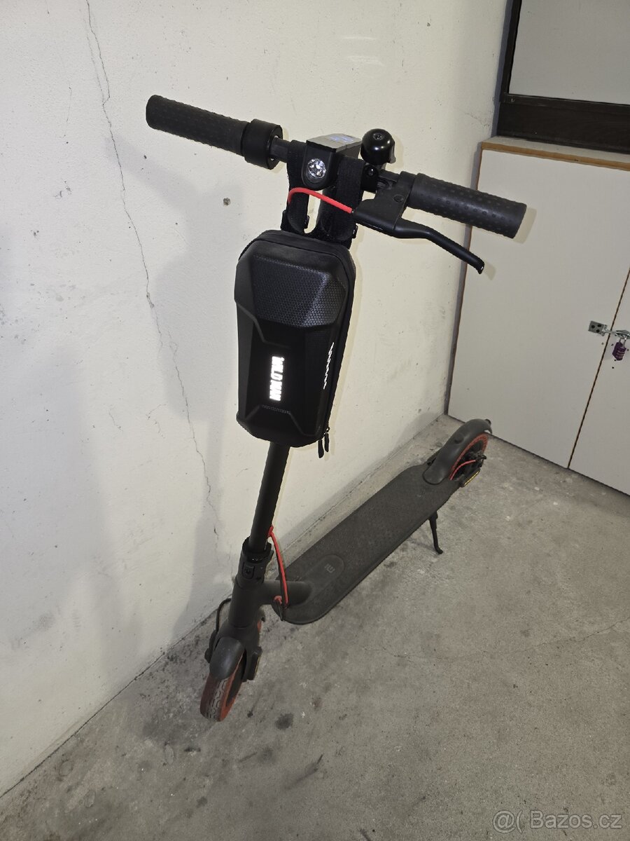 Elektrokoloběžka Xiaomi PRO