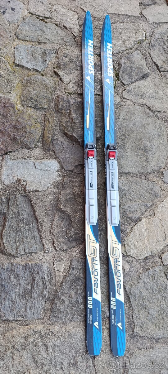 Prodám běžky s vázáním