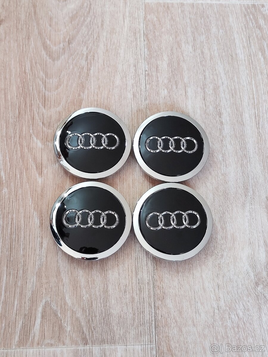 Středové krytky kol Audi 69mm černé