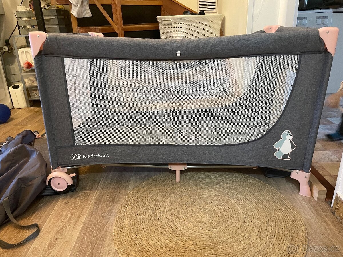 Kinderkraft postýlka cestovní Joy pink s doplňky