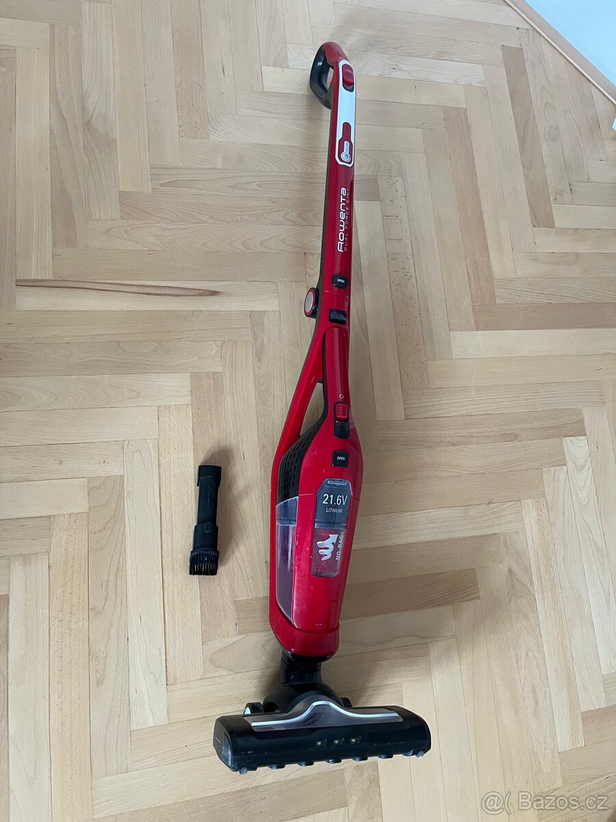 Prodám tyčový vysavač Rowenta