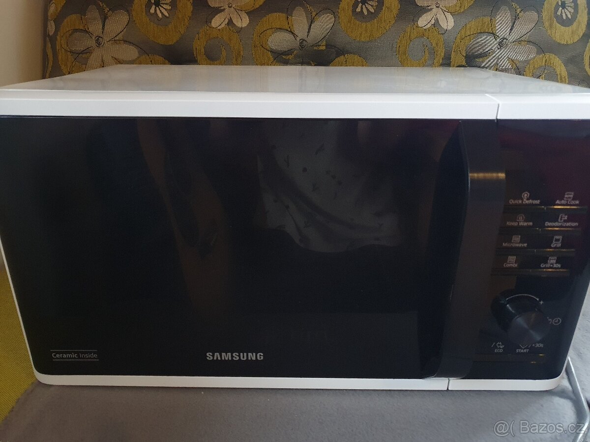 Mikrovonná trouba SAMSUNG