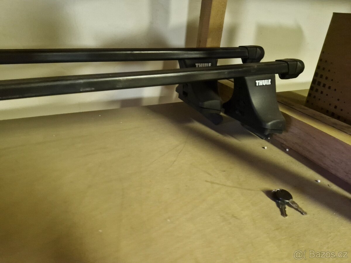 Příčníky na střechu auta Thule