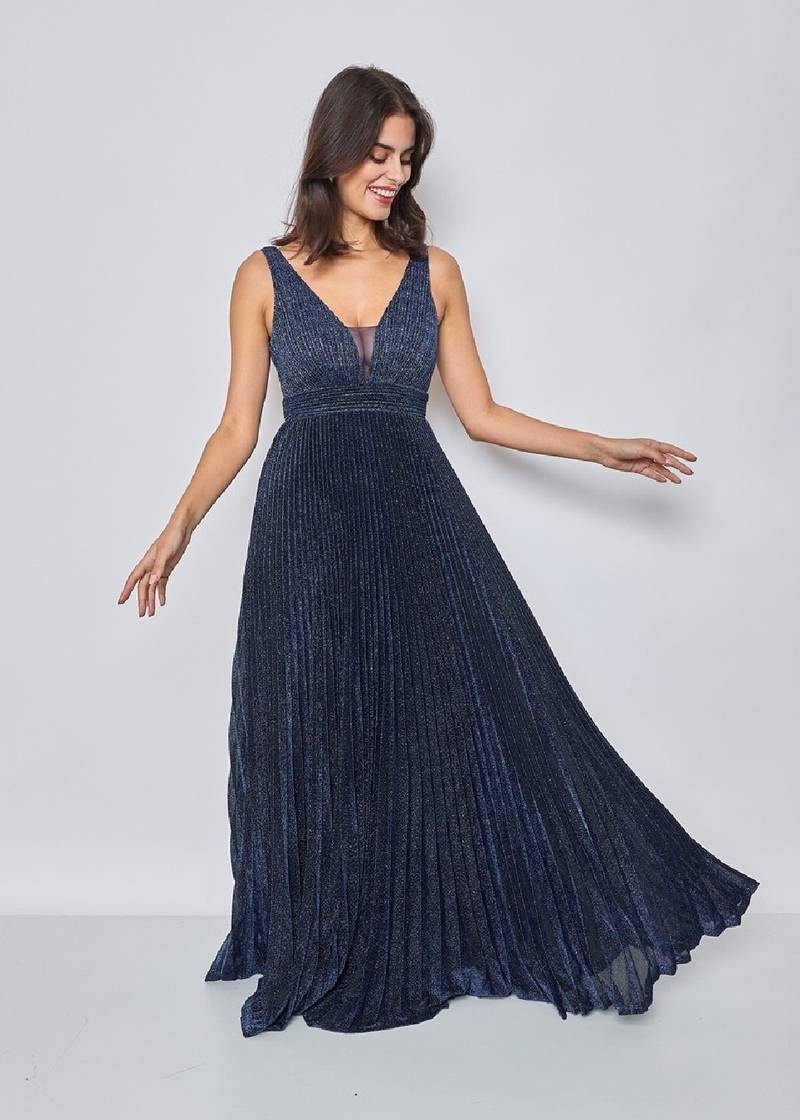 Nádherné, třpytivé, plesové šaty.