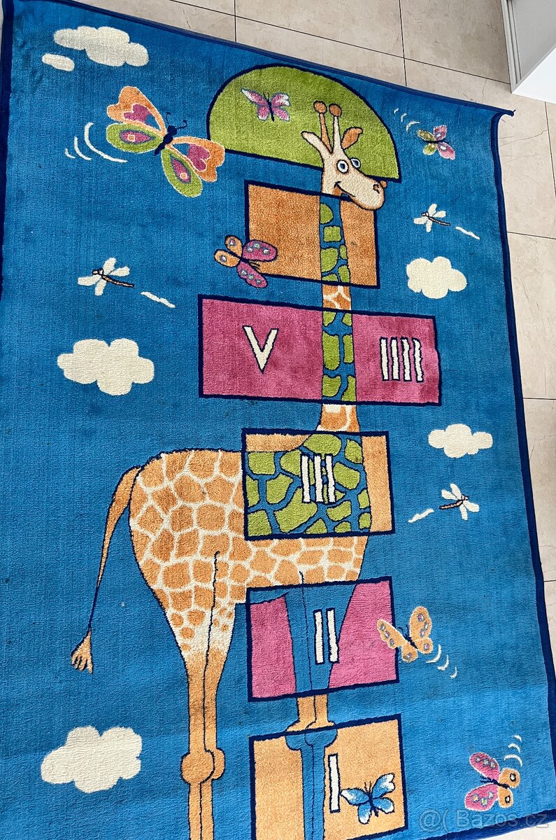 Dětský kvalitní koberec s motivem 160 x 240cm