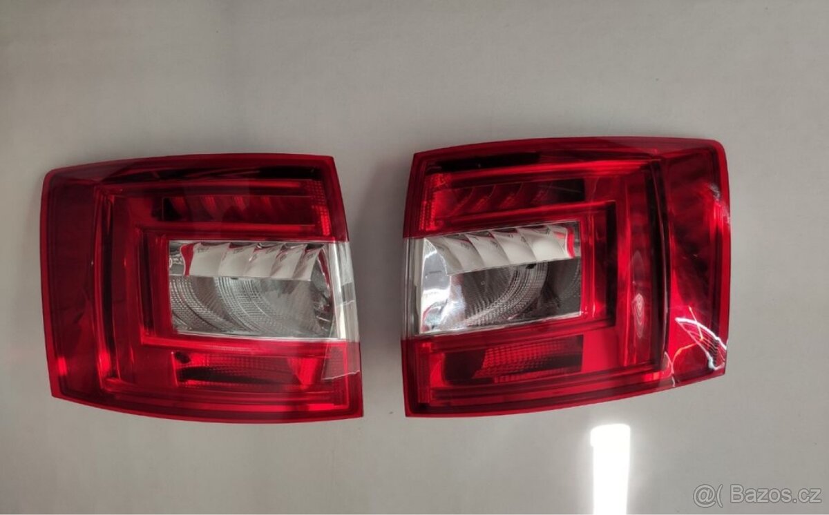 Prodám Prodám zadní levé a zadní prave LED verze