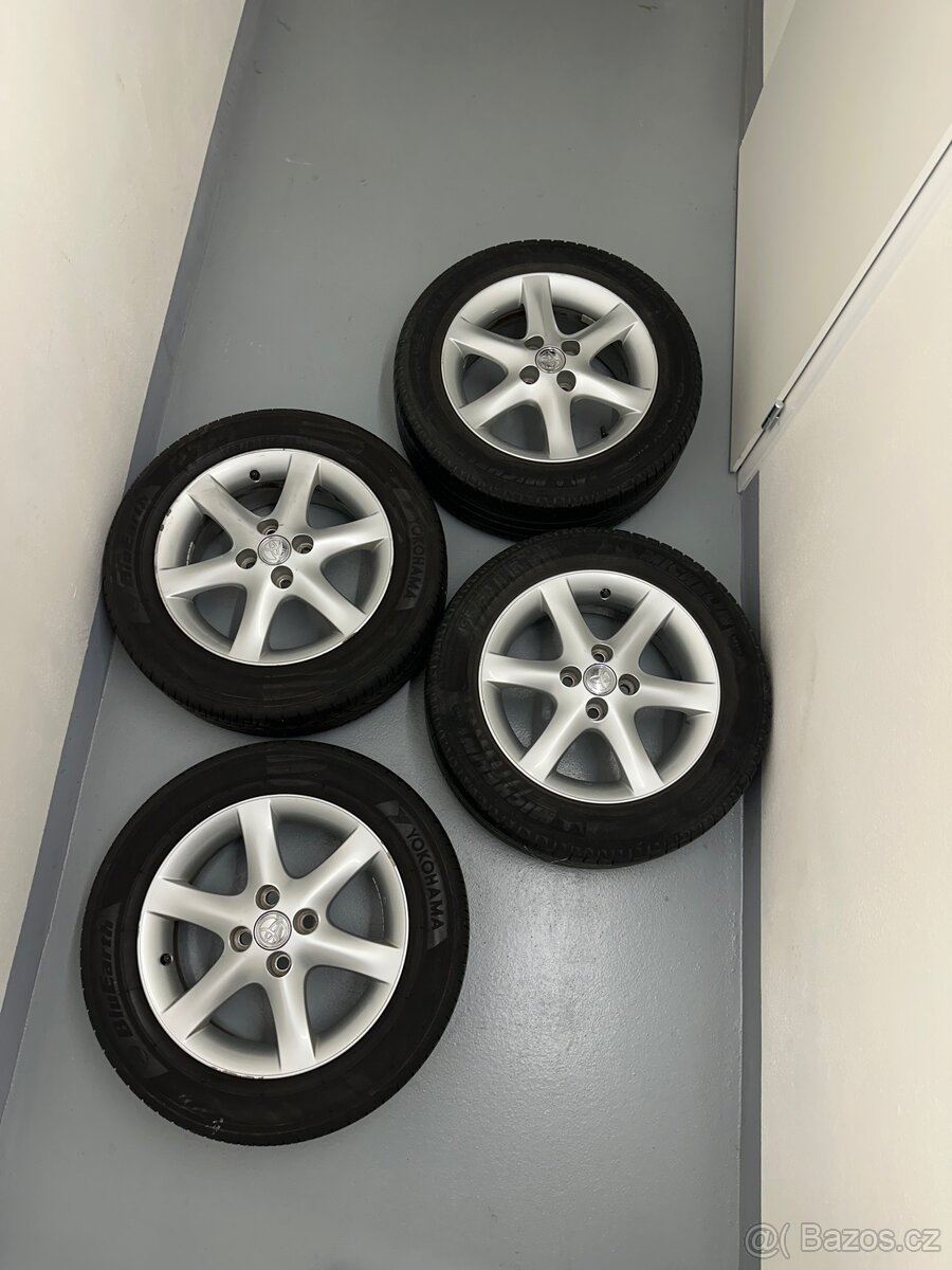 Kola Toyota Originál 15”