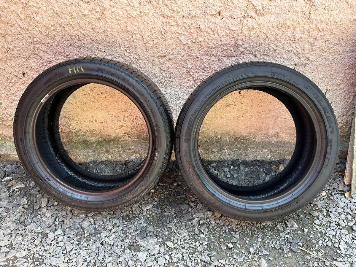 Prodám gumy 225/45/17