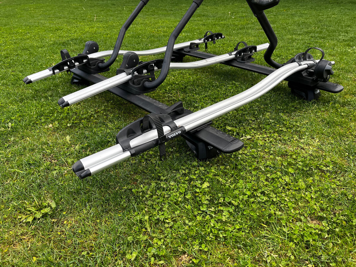 Střešní nosiče kol THULE 7104 WingBar a ProRide 591