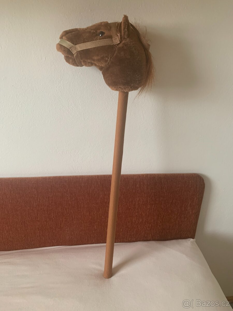 Koník na tyči