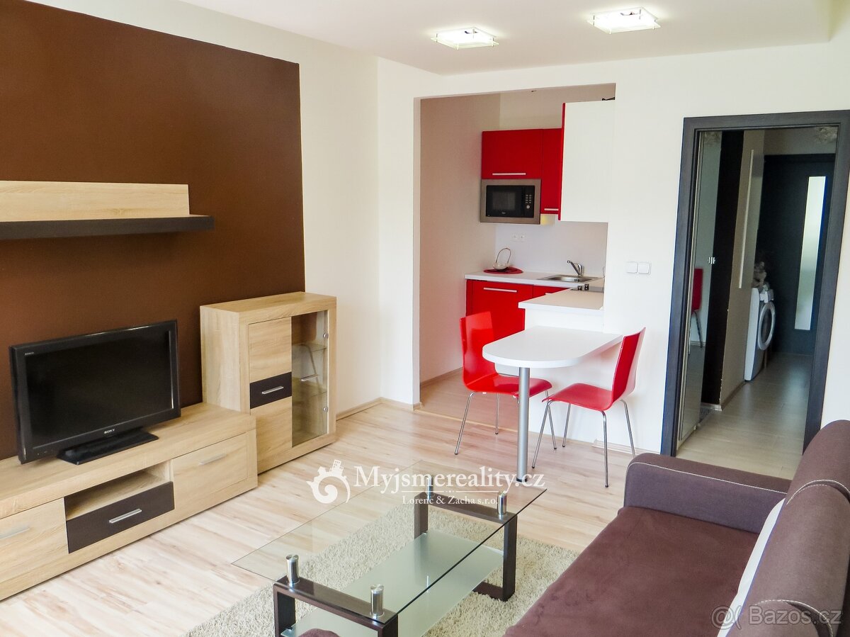 Pronájem bytu 2+kk, 36 m2 - Brno - Bystrc, Laštůvkova